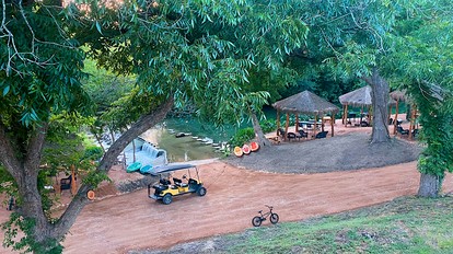 Reconnect by the Water: Tented Cabin Oasis for a Texas Lakeside Getaway - Cibolo, Texas - glamping.directory