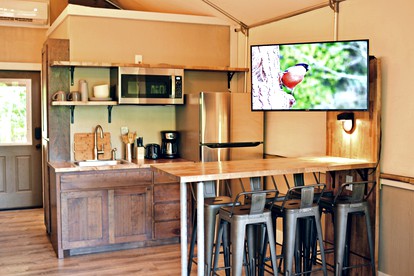 Reconnect by the Water: Tented Cabin Oasis for a Texas Lakeside Getaway - Cibolo, Texas - glamping.directory