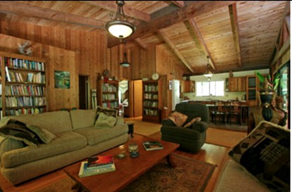 Tropical Lodge Getaway Nestled on an Organic Farm in Pahoa, Hawaii - Pahoa, Hawaii - glamping.directory