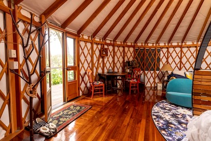 Romantic Luxury Yurt with Private Beach & Steam Shower near Friendship, Maine - Friendship, Maine - glamping.directory