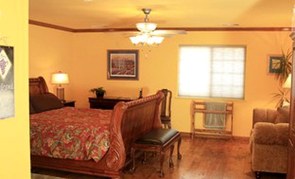 Elegant Getaway Accommodation Perfect for Couples in Sanger, California - Sanger, California - glamping.directory