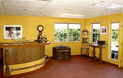 Elegant Getaway Accommodation Perfect for Couples in Sanger, California - Sanger, California - glamping.directory