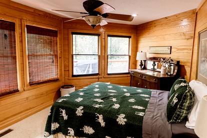 Luxurious Cabin Retreat with Heated Pool and Scenic Creek Views in Wayne Township, IN - Wayne Township, Indiana - glamping.directory