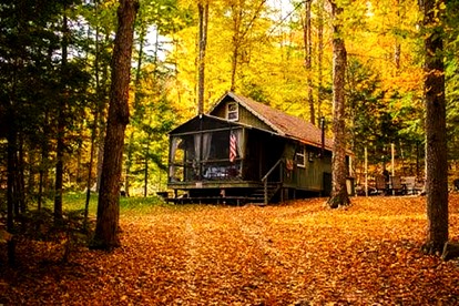 Rustic Cabin in the Heart of the White Mountains for a Unique Getaway in New Hampshire - glamping.directory