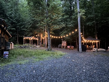 Rustic Cabin in the Heart of the White Mountains for a Unique Getaway in New Hampshire - Bath, New Hampshire - glamping.directory