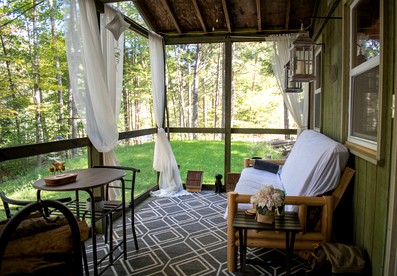 Rustic Cabin in the Heart of the White Mountains for a Unique Getaway in New Hampshire - Bath, New Hampshire - glamping.directory