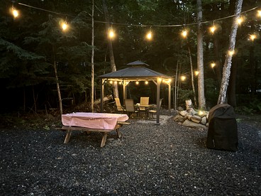 Rustic Cabin in the Heart of the White Mountains for a Unique Getaway in New Hampshire - Bath, New Hampshire - glamping.directory