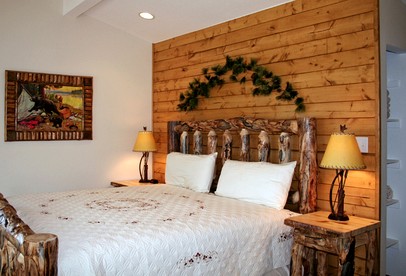 Rustic Cabin with Jacuzzi and Mountain Views in Colorado - Estes Park, Colorado - glamping.directory