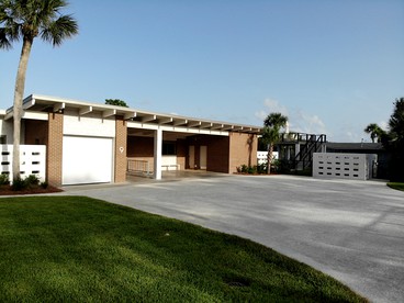 Breathtaking Luxury Villa with Private Pool and Beach Views in Jekyll Island, Georgia - glamping.directory