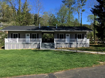 Lovely Smoky Mountains Retreat in Waynesville - glamping.directory