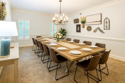 Impressive Luxurious Rental with Pool and Game Space in NC - Charlotte, North Carolina - glamping.directory