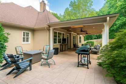 Impressive Luxurious Rental with Pool and Game Space in NC - Charlotte, North Carolina - glamping.directory