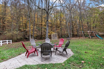 Historic Countryside Estate with Brenda Lee Heritage Near Nashville, Goodlettsville TN - Goodlettsville, Tennessee - glamping.directory