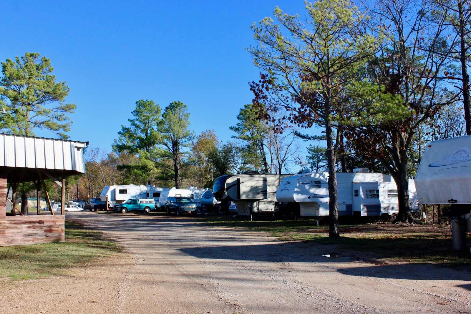 Beaver Lake Glamping & RV Resort - glamping.directory