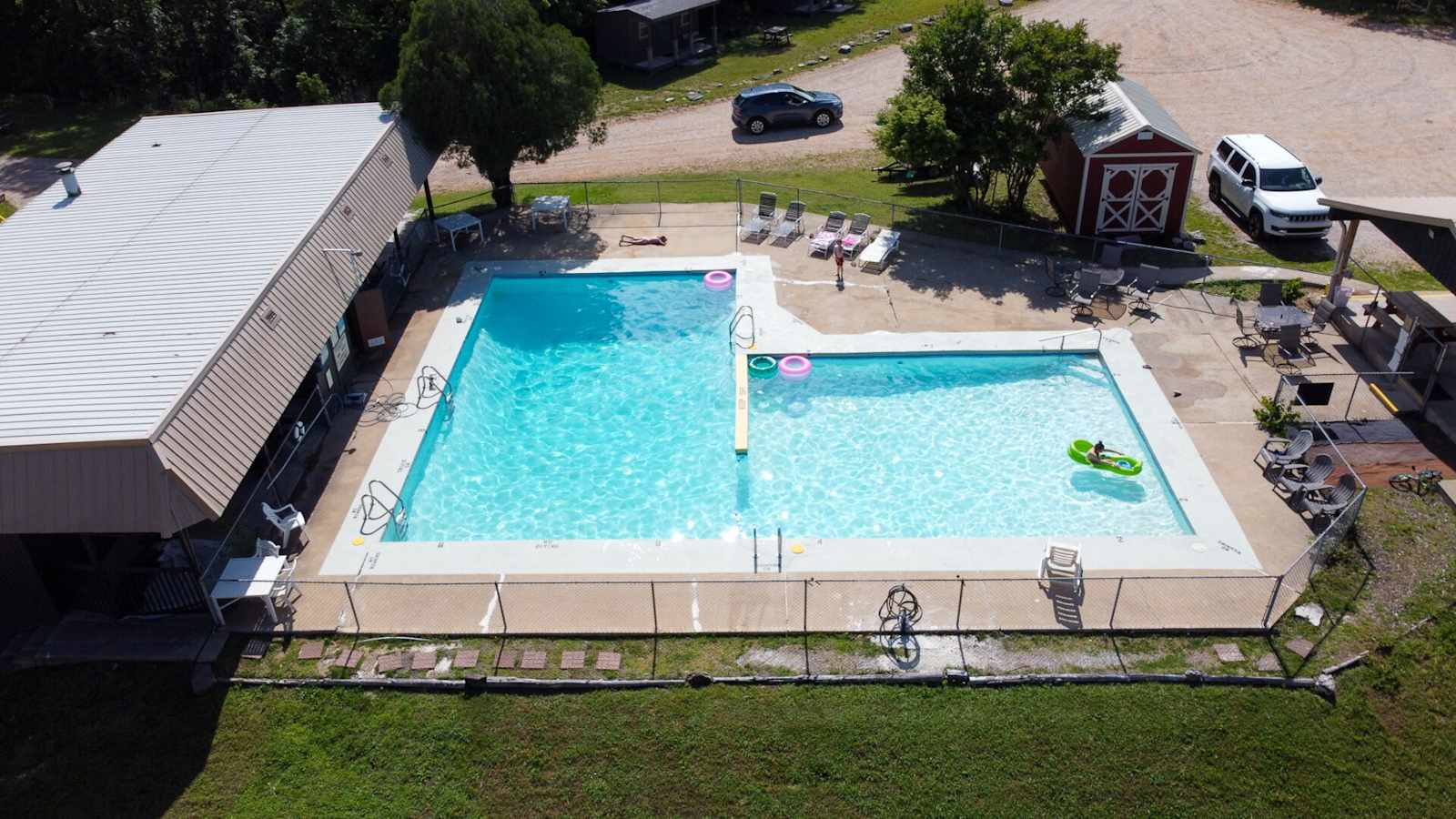 Beaver Lake Glamping & RV Resort - Rogers, Arkansas - glamping.directory