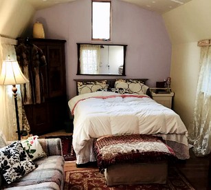 Charming Cabin Rental for a Relaxing Getaway in White Sulphur Springs, New York - Livingston Manor, New York - glamping.directory