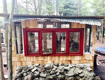 Charming Cabin Rental for a Relaxing Getaway in White Sulphur Springs, New York - Livingston Manor, New York - glamping.directory