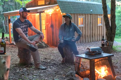 Charming Cabin Rental for a Relaxing Getaway in White Sulphur Springs, New York - Livingston Manor, New York - glamping.directory