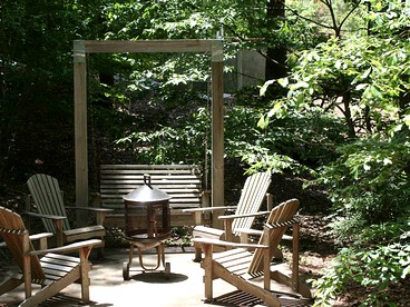 Secluded Forest Cabin Rental with Seasonal Pool near Natchez, Mississippi - Roxie, Mississippi - glamping.directory