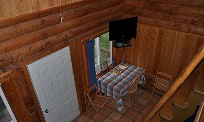 Rustic Cabin Rental with Wi-Fi near the Captain Cook State Recreation Area, Alaska - Kenai, Alaska - glamping.directory