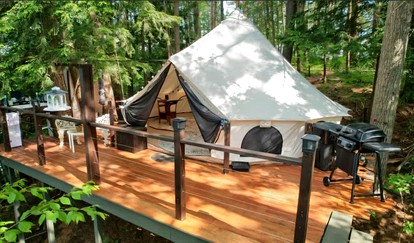 Island Waterfront Glamping in Brantingham, NY - glamping.directory