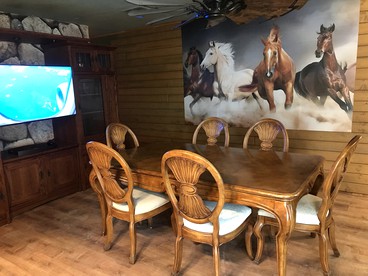 Authentic Barn Vacation Rental on a Horse Ranch near San Antonio - Boerne, Texas - glamping.directory
