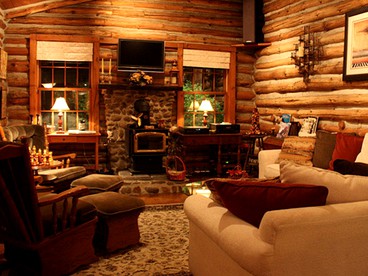 Impressive Cabin Rental in the Finger Lakes Region of Upstate New York - South Canandaigua, New York - glamping.directory