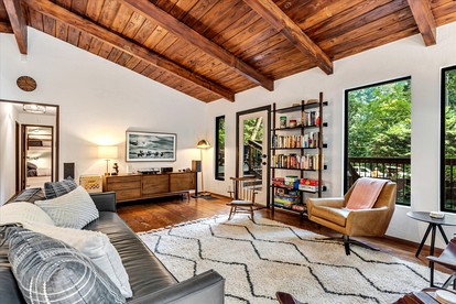 California Dream Vacation Rental for Unforgettable Family or Group Glamping in Monte Rio - Monte Rio, California - glamping.directory