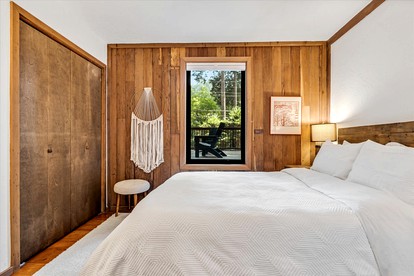 California Dream Vacation Rental for Unforgettable Family or Group Glamping in Monte Rio - Monte Rio, California - glamping.directory