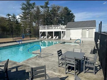 Relaxing Lakeside Getaway with Stunning Lake Views Near Gunstock | Laconia, NH - Laconia, New Hampshire - glamping.directory
