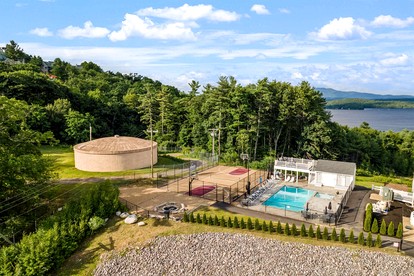 Relaxing Lakeside Getaway with Stunning Lake Views Near Gunstock | Laconia, NH - glamping.directory