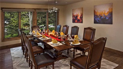 Luxury Mountain Retreat with a Private Hot Tub in Steamboat Springs, Colorado - Steamboat Springs, Colorado - glamping.directory