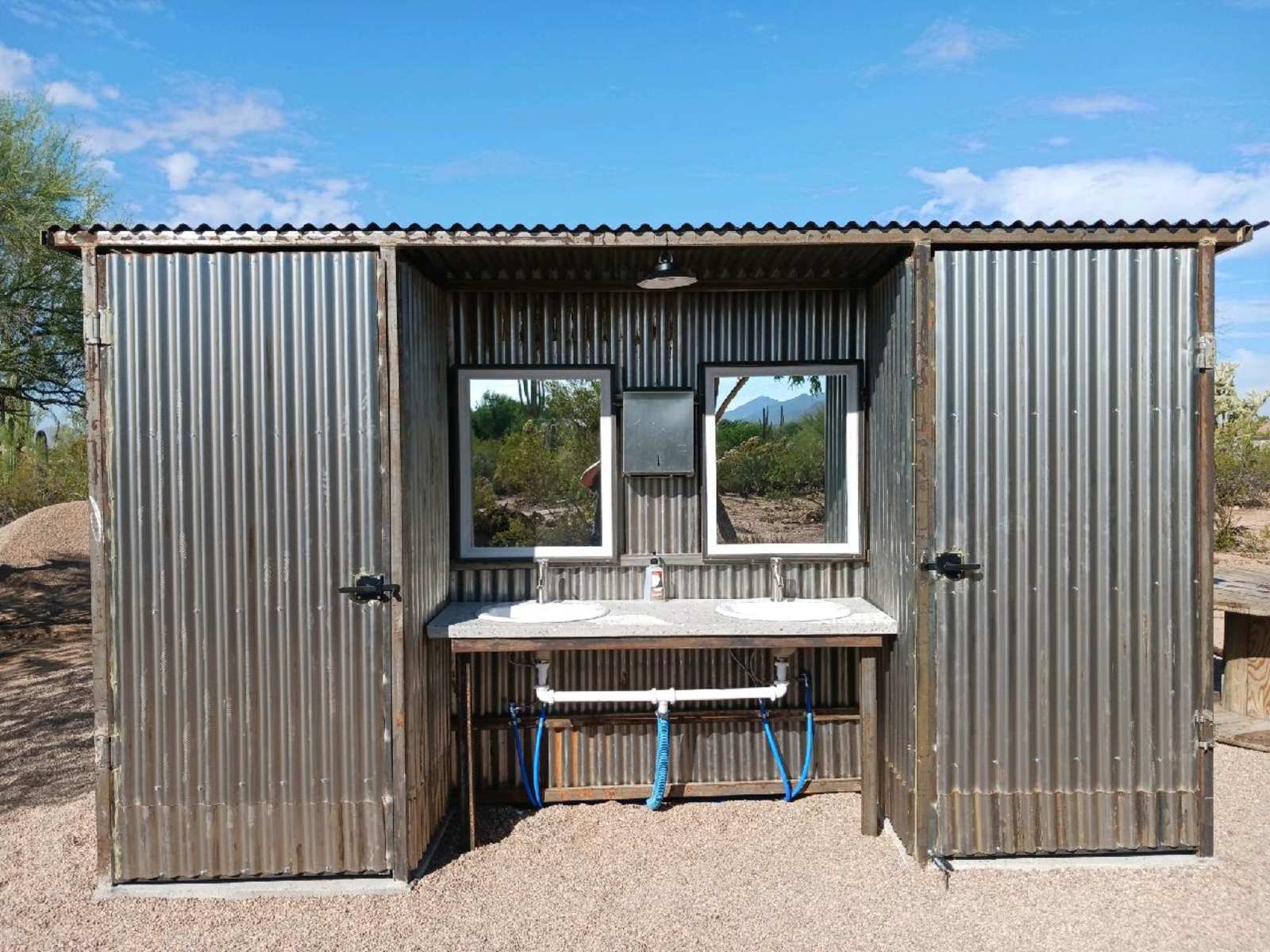 Camp Saguaro - Tucson, Arizona - glamping.directory