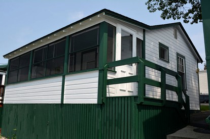 Charming Camping Rental for Fishing Enthusiasts in Laconia, New Hampshire - glamping.directory