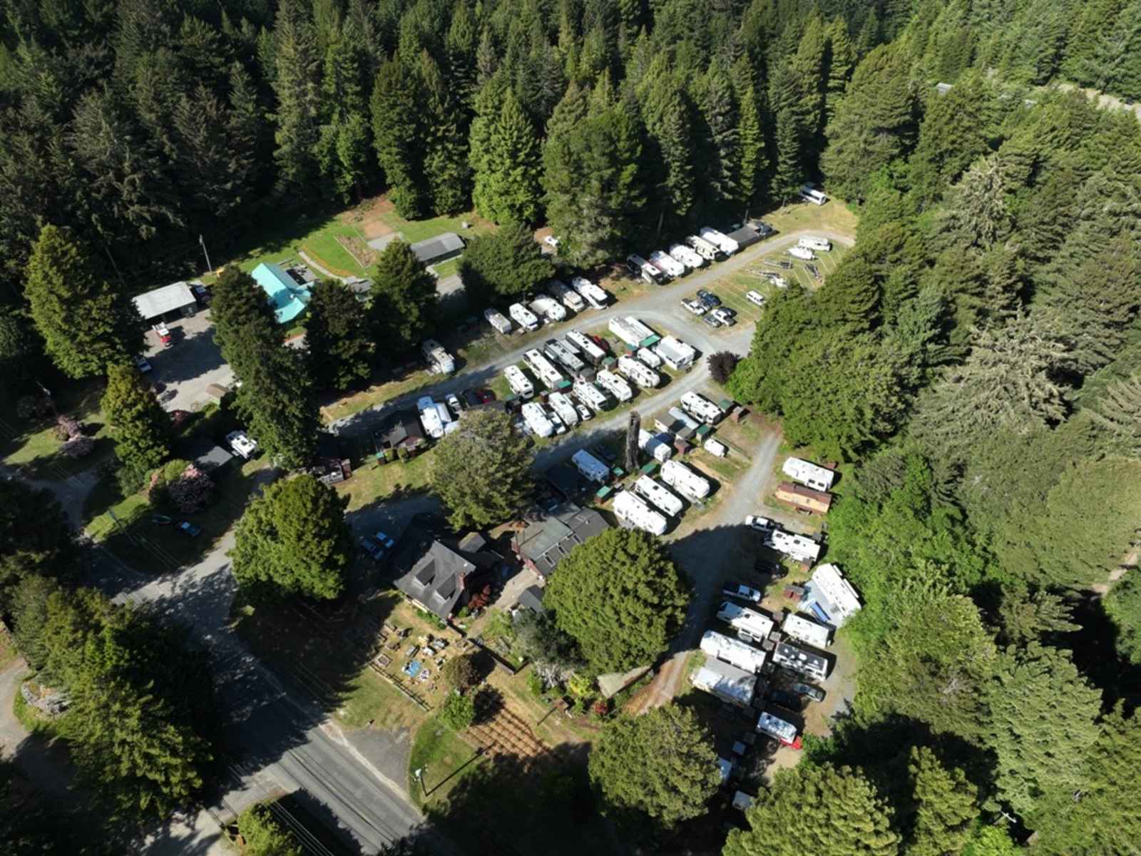 Sylvan Harbor RV Camp & Cabins - glamping.directory