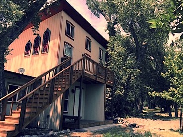 Luxury Suite Rentals with Wi-Fi near Great Sand Dunes National Park - glamping.directory