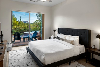 Intimate Wonderful Rental with Jacuzzi in Arizona - Sedona, Arizona - glamping.directory