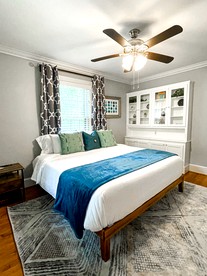 Amazing Cottage with Great Sights in Charlotte, North Carolina - Charlotte, North Carolina - glamping.directory