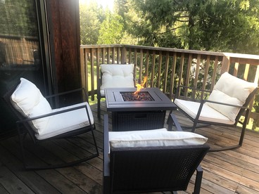 Pet-Perfect Pine Mountain Lake: Explore Beaches from Your Pet-Friendly Rental - Groveland, California - glamping.directory