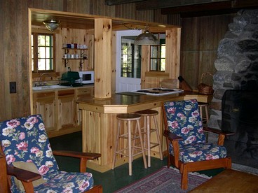 Charming Cabin Rental on Lake Paradox for Group Getaway in Adirondacks, New York - Severance, New York - glamping.directory
