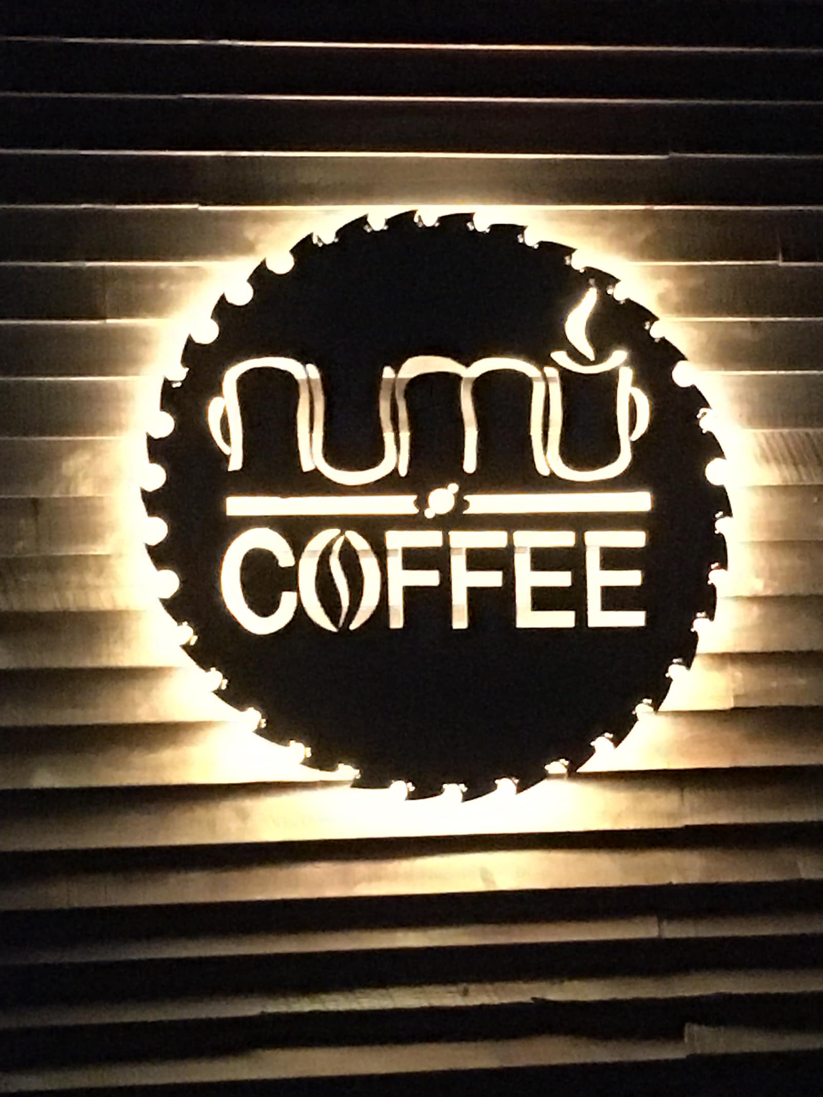 Harper Bluff & Numu Coffee Roastery - Fox, Arkansas - glamping.directory