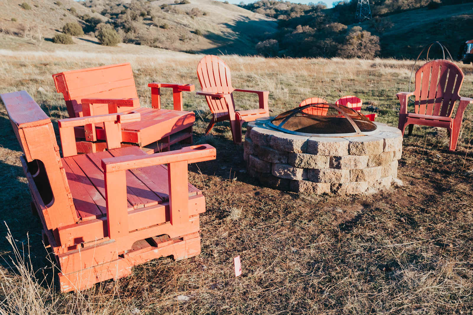 Golden Sky Retreat - Tres Pinos, California - glamping.directory
