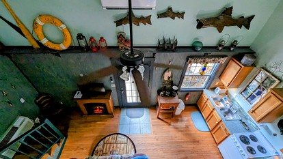 Sparta Serenity: Charming Cabin with Hot Tub and Scenic Farm Views in TN - Sparta, Tennessee - glamping.directory