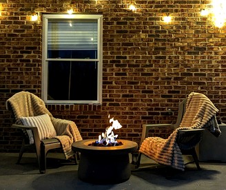 Secluded Modern-Rustic Cabin with Hot Tub & Sunrise Old Rag Views near Shenandoah National Park, Luray VA - Luray, Virginia - glamping.directory