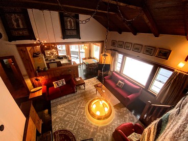 Spacious Retreat for a White Mountains Vacation Getaway - Franconia, New Hampshire - glamping.directory