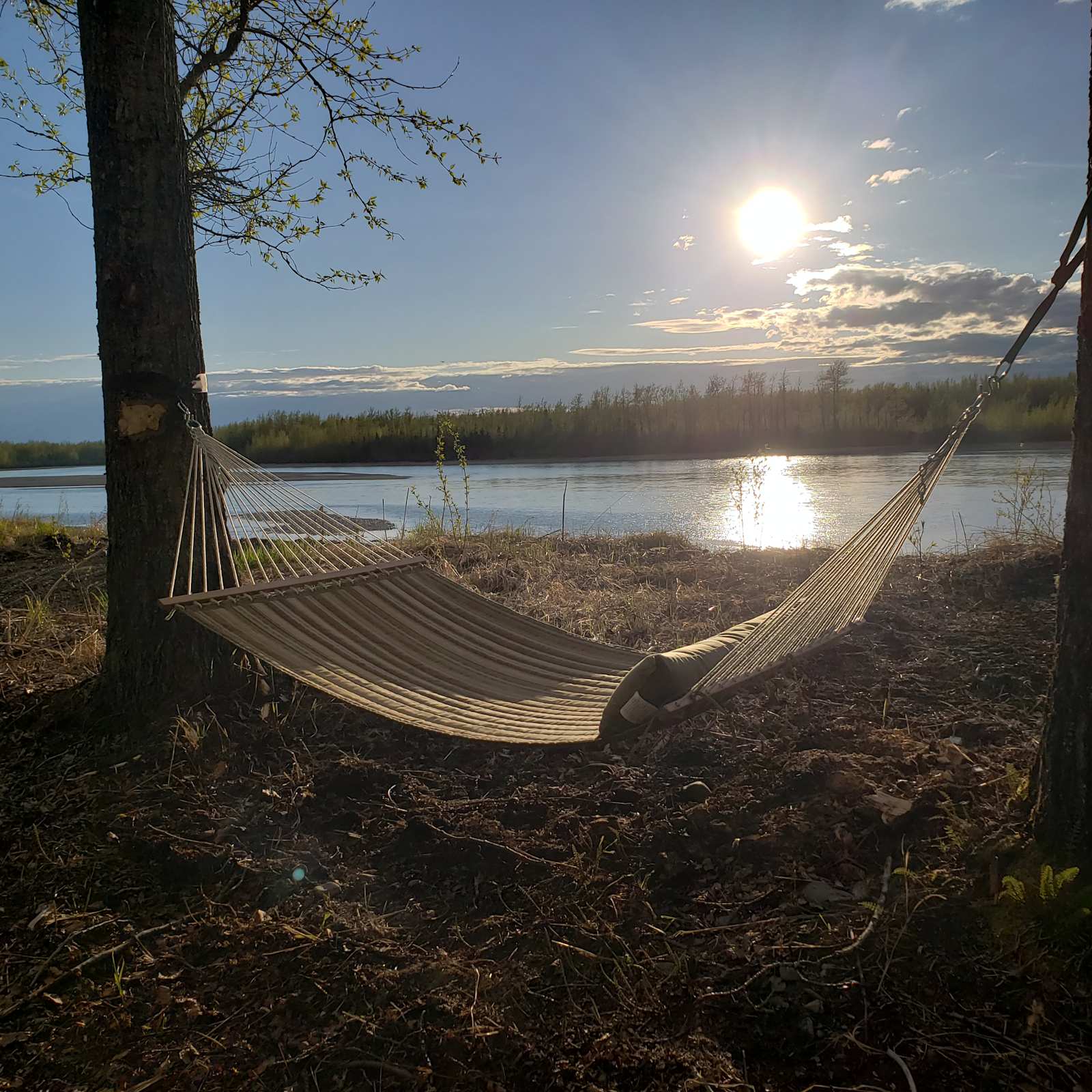 Lulu's Glamping on the Knik River - Palmer, Alaska - glamping.directory