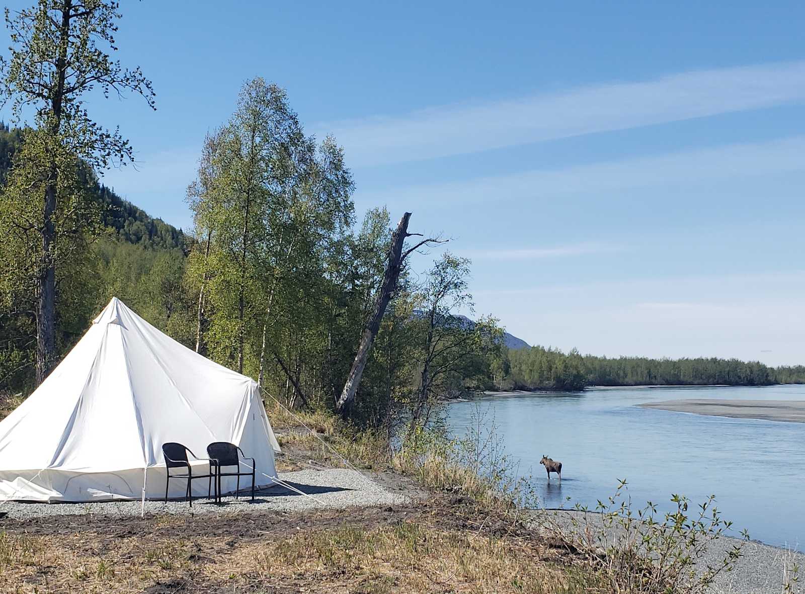 Lulu's Glamping on the Knik River - Palmer, Alaska - glamping.directory