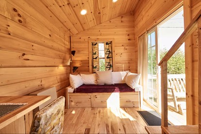 Cute Wooden Tiny House on a Beautiful Farm near Bethel Woods for a Romantic Getaway in Woodridge, New York - Woodridge, New York - glamping.directory