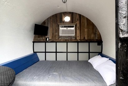 Impressie Tube Vacation Rental with Fire Pit in Danville, Kentucky - Danville, Kentucky - glamping.directory