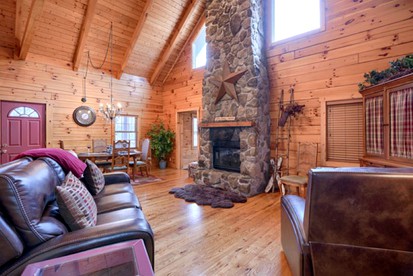 Wonderful Ohio Getaways in this Wonderful Cabin Rental with Hot Tub - Logan, Ohio - glamping.directory